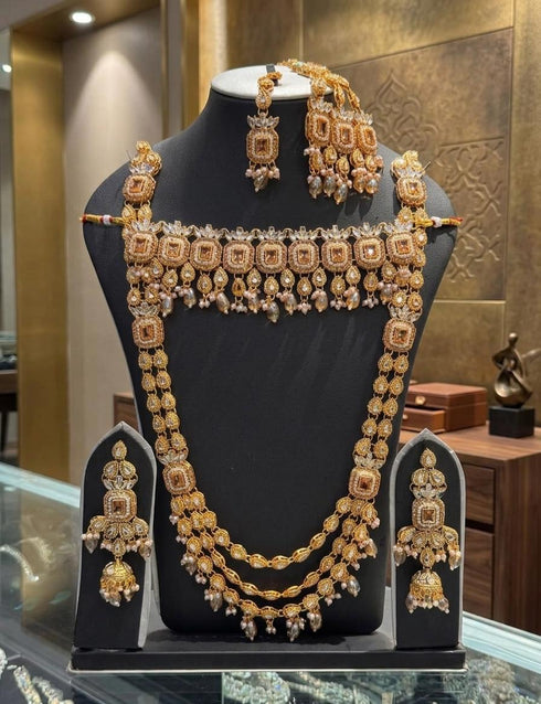 Royal Emerald Kundan & Pearl Bridal Jewellery Set