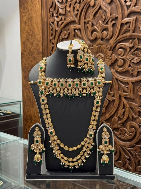 Royal Emerald Kundan & Pearl Bridal Jewellery Set
