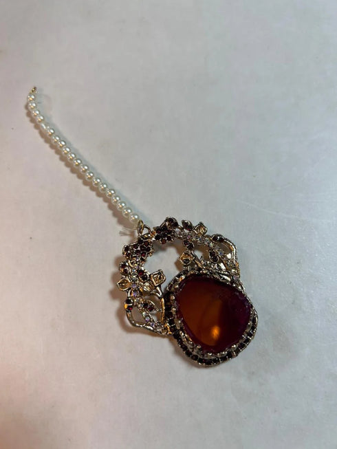 Noor-e-Sultan Turkish Pendant Set