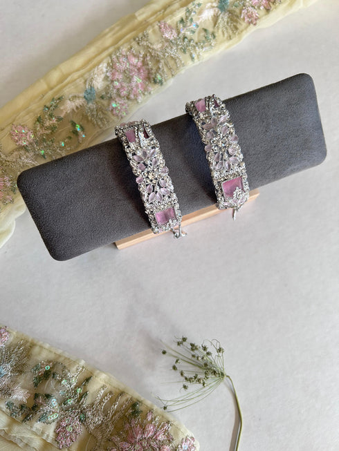 Noor e Naz Bangles