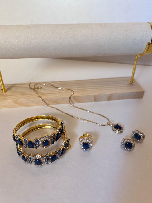 Turkish Locket x Bangles