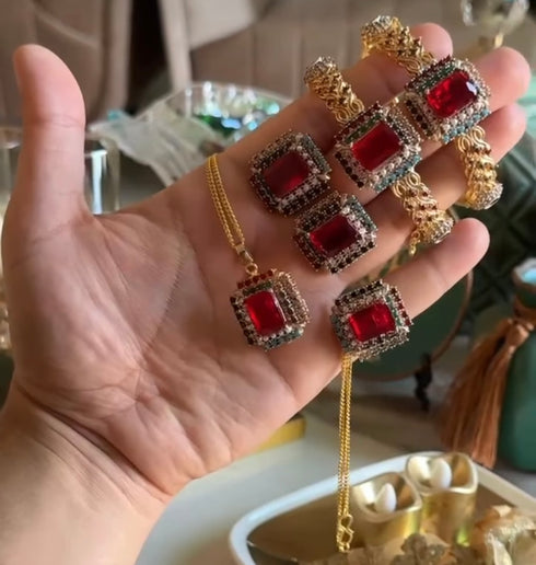 Turkish Locket Set With Bangles (Eid Eddition)