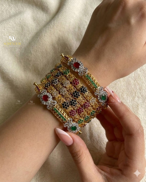 Majestic Scarlet Bangles Set