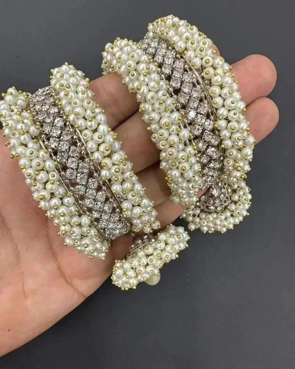 Gajra Bangles Very Hotselling