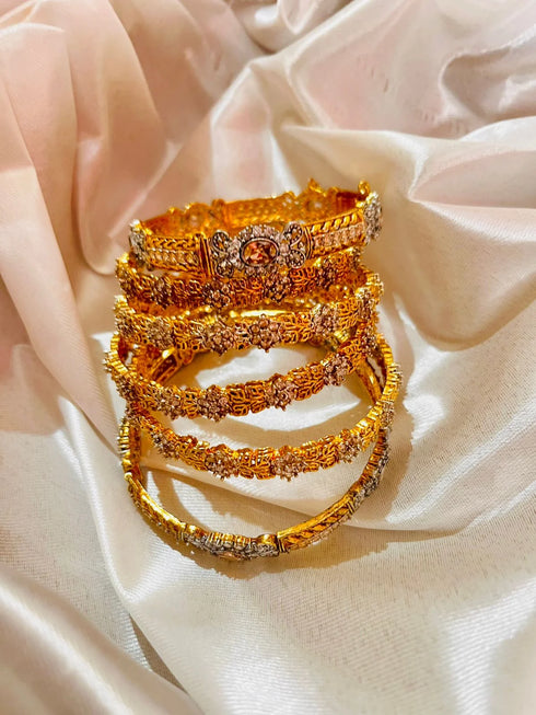 Majestic Scarlet Bangles Set