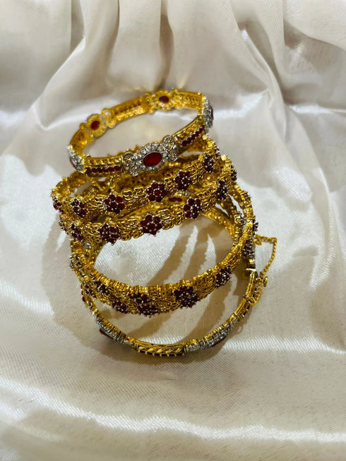 Majestic Scarlet Bangles Set