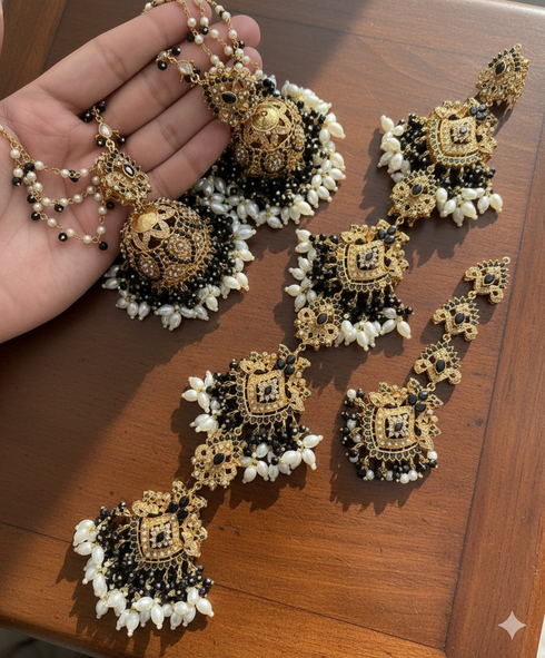 Noratan jhumka tika & Head Paranda