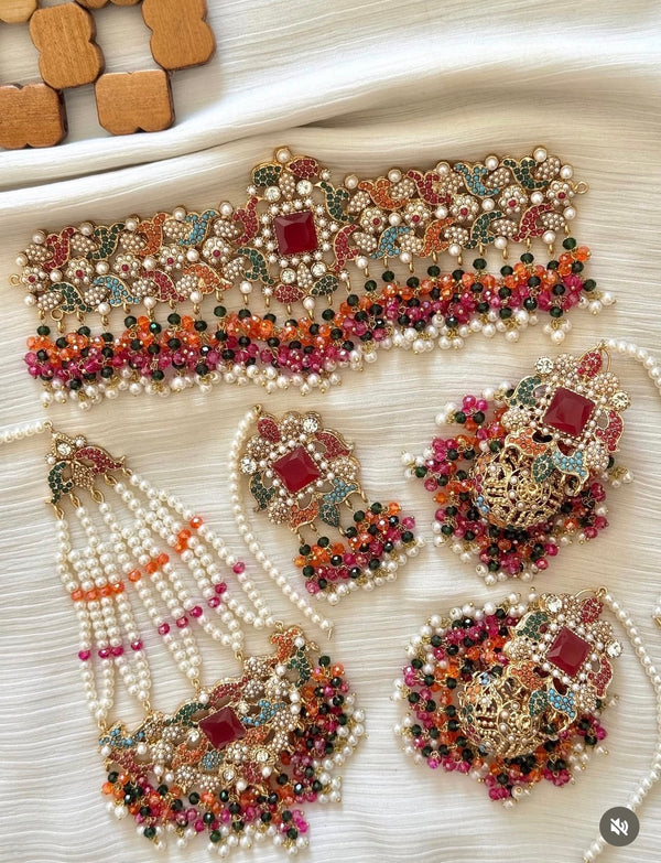 Noratan pearl bridal set