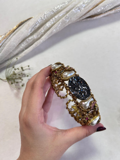 Turkish Noir Pearl Luxe Kada