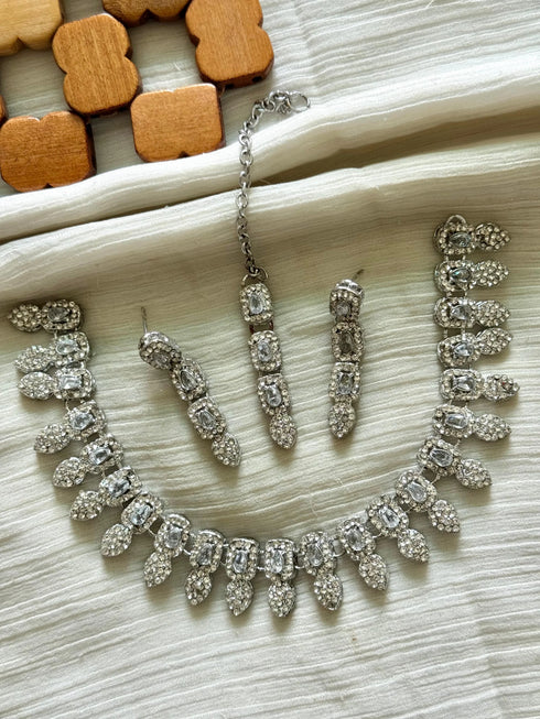 Zircon Party Tikli set