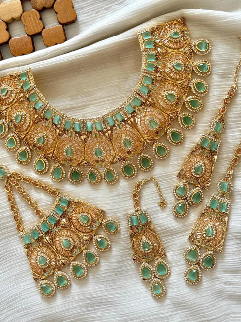 Zircone' Royalé Bridal Set